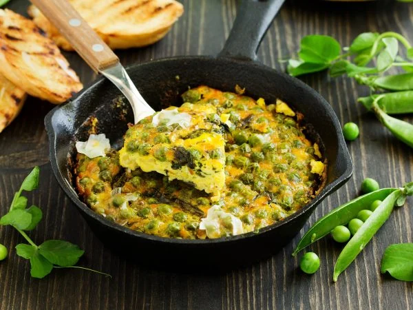 Frittata s hráškem a špenátem